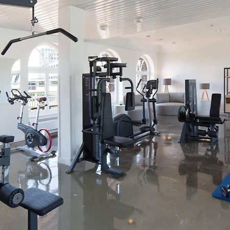 汉堡万丽酒店 外观 照片 A home gym