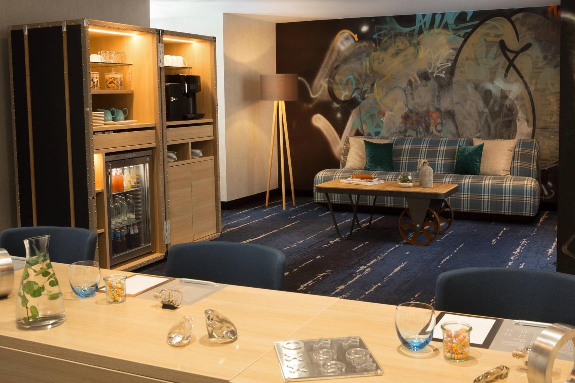 汉堡万丽酒店 外观 照片 A suite at the hotel
