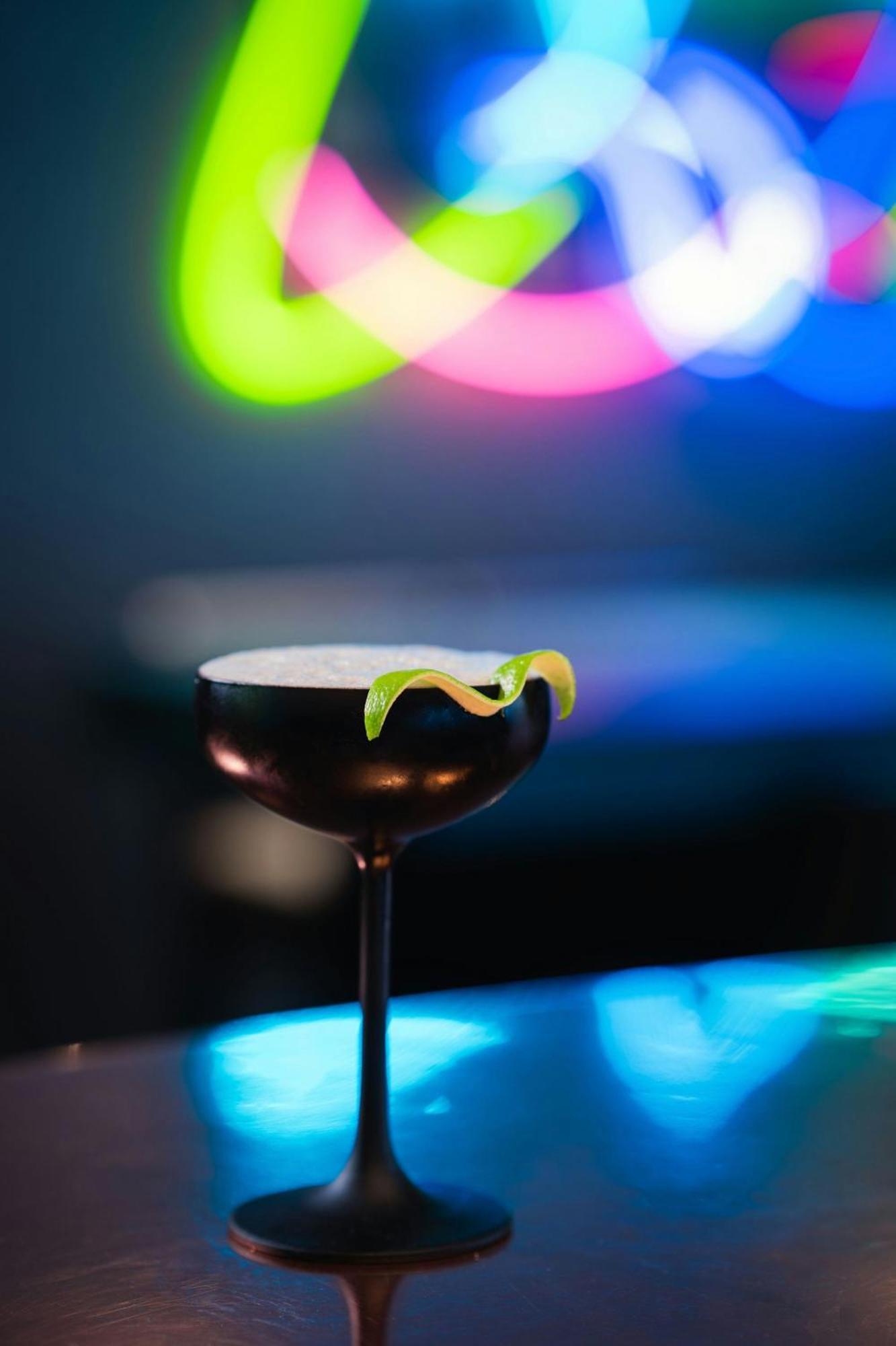 汉堡万丽酒店 外观 照片 A grasshopper cocktail